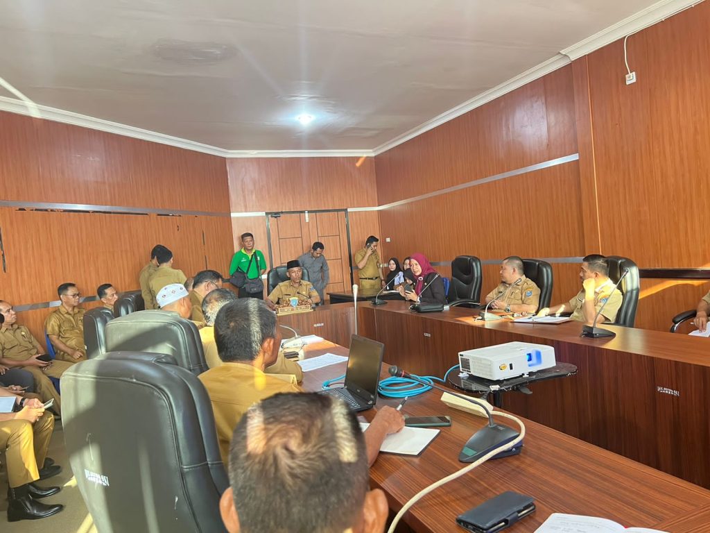 IMG-20230515-WA0039-1024x768 Wabup OKI Tekankan Akurasi Data FKP Regsosek 2023
