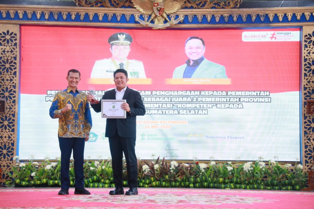 a4-4-1024x683 Pemprov Sumsel Terima Dua Penghargaan Sekaligus dari ESQ