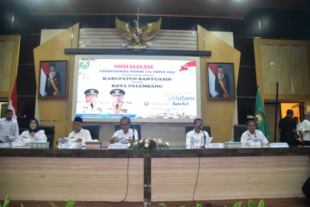 a5-6 Wabup Hadiri Rapat Sosialisasi Batas Daerah Kabupaten Banyuasin dengan Kota Palembang