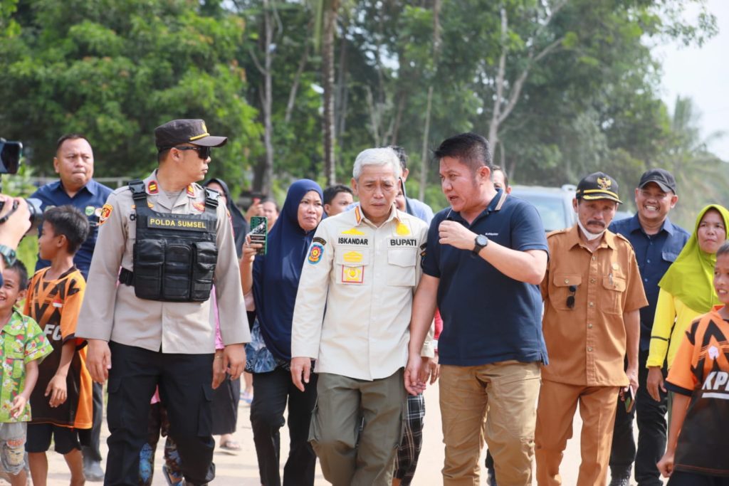 IMG_20230603_111441_983-1024x683 Segera Alokasikan Anggaran Perbaikan Sejumlah Ruas Jalan Rusak  di Kabupaten OKI