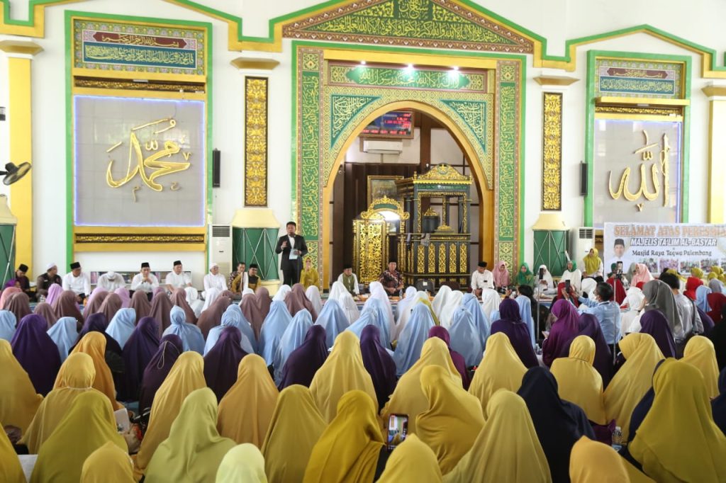 IMG_20230604_104448_265-1024x682 Gubernur Herman Deru Resmikan Majelis Taklim Al Basyar 