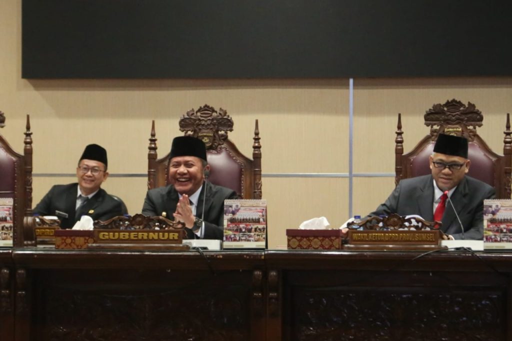 IMG_20230616_064610_302-1024x682 9 Fraksi DPRD Sumsel Mengaku  Puas   Atas Jawaban Gubernur  Herman Deru