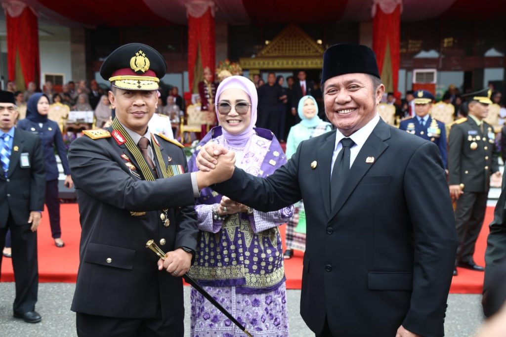 IMG-20230702-WA0026-1024x682 Herman Deru untuk Ketiga Kalinya  Terima Pengharagaan  Pin Emas dari Kapolri 