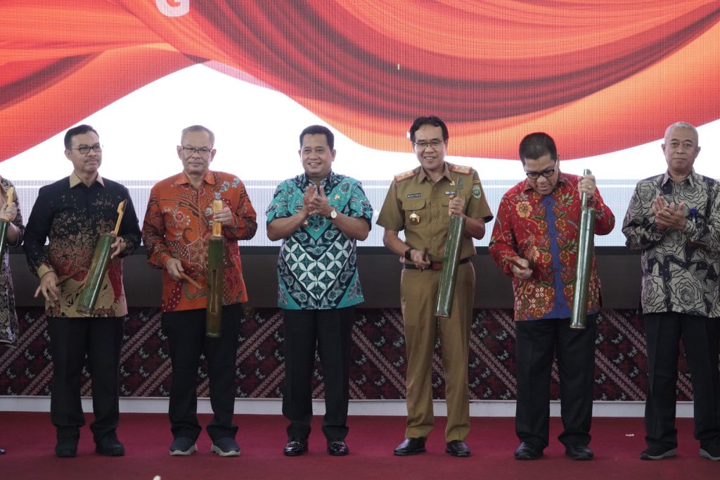 IMG-20230704-WA0031-1024x682-1 Bupati Askolani Buka Pameran Banyuasin Expo dan Gelar Dagang Produk UPPKA Serta UMKM