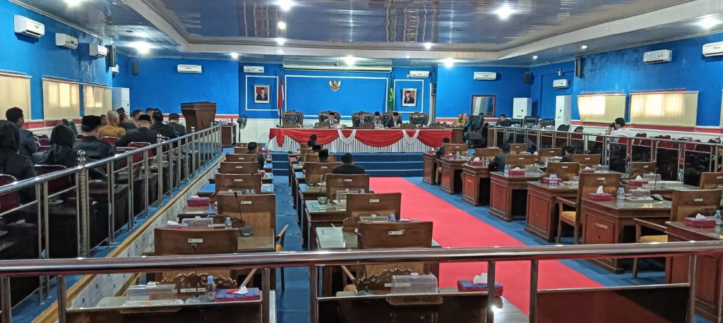 IMG-20230705-WA0039-1024x458 Paripurna DPRD Empat Lawang: Semua Fraksi Setujui Hasil Laporan LKPJ Tahun 2022