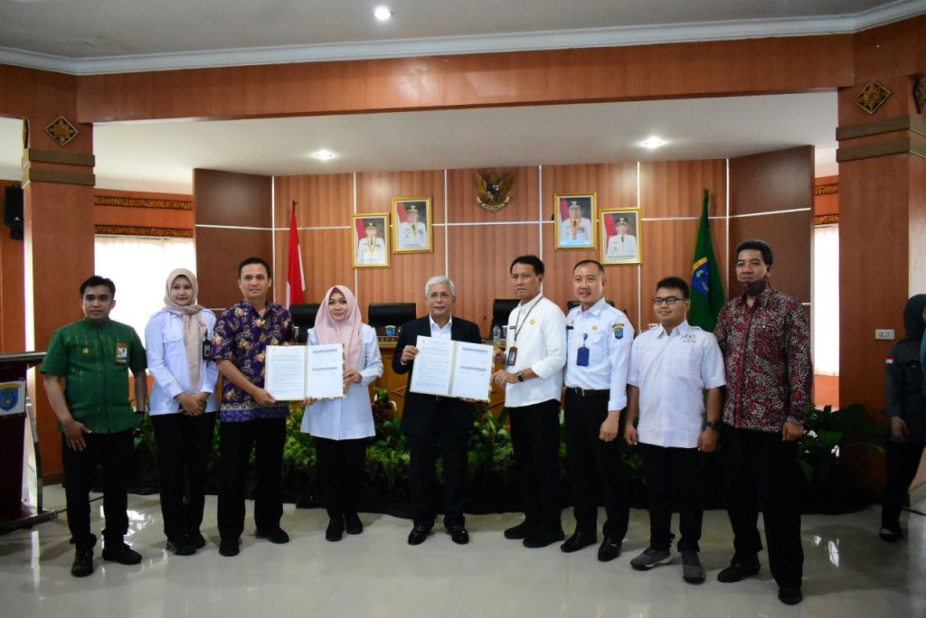 IMG-20230714-WA0048-1024x684 Kemenkop UKM Usulkan Bupati OKI Terima Satyalancana Wira Karya dari Presiden