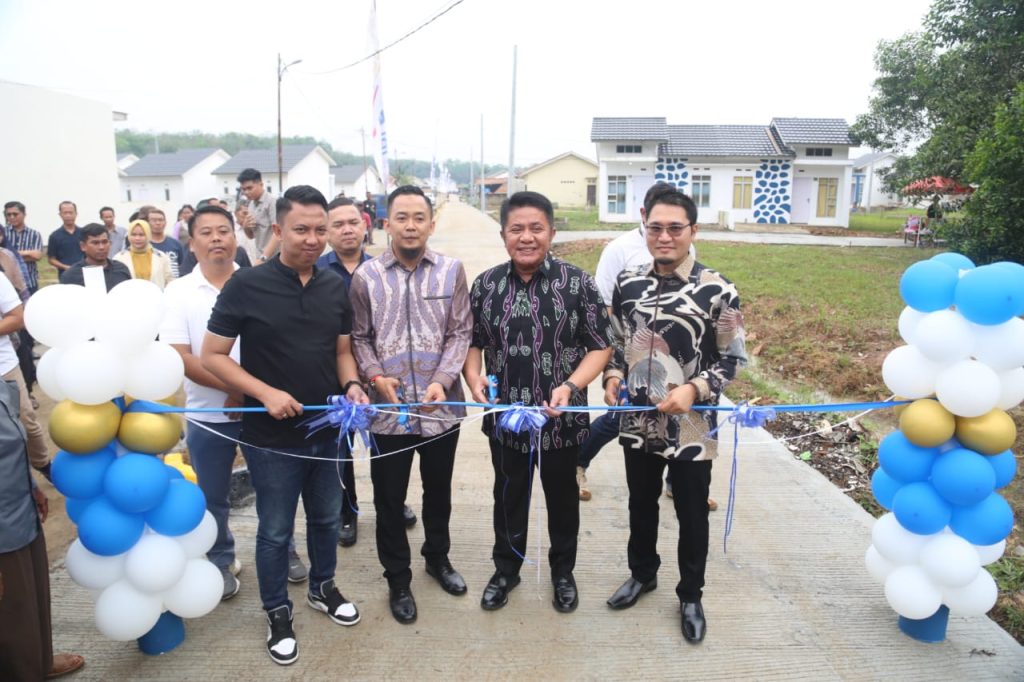 IMG_20230717_062005_073-1024x682 Herman Deru :  Pemukiman Perumahan Kawasan Gandus Jadikan Pusat Ekonomi Baru Kota Palembang