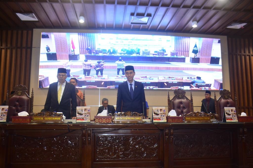 A2-2 Wagub Mawardi Yahya Dengarkan Pandangan Umum 9 Fraksi DPRD Sumsel