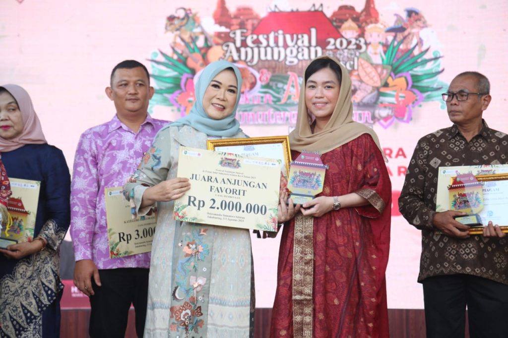 IMG_20230806_095524_964-1024x682 Festival Anjungan dan Pekan Adat Ke - 4 Tahun 2023  Resmi Ditutup