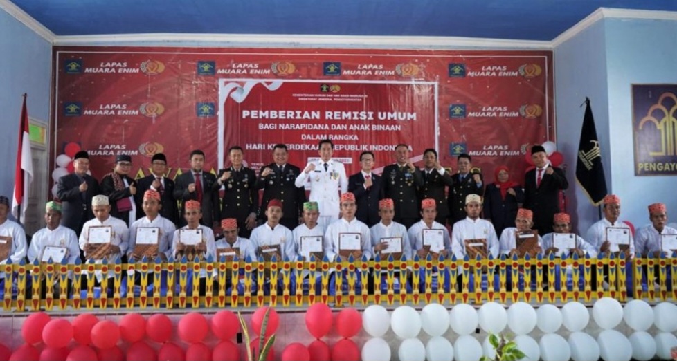 Screenshot_20230818_094523_Chrome HUT ke-78 Kemerdekaan RI, Ratusan Warga Binaan Lapas Muara Enim Dapat Remisi