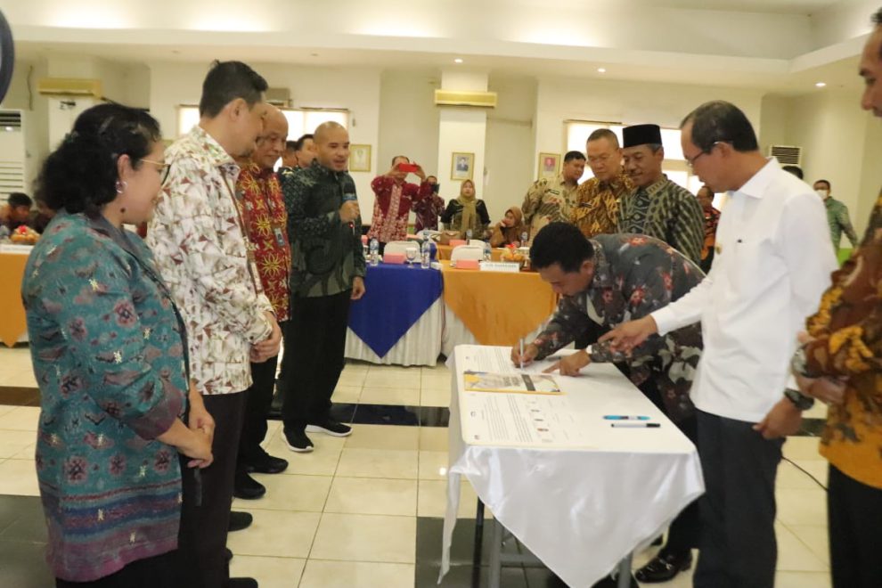 b1-5 Bupati Banyuasin Berkomitmen Wujudkan Pelayanan Publik Bebas Korupsi