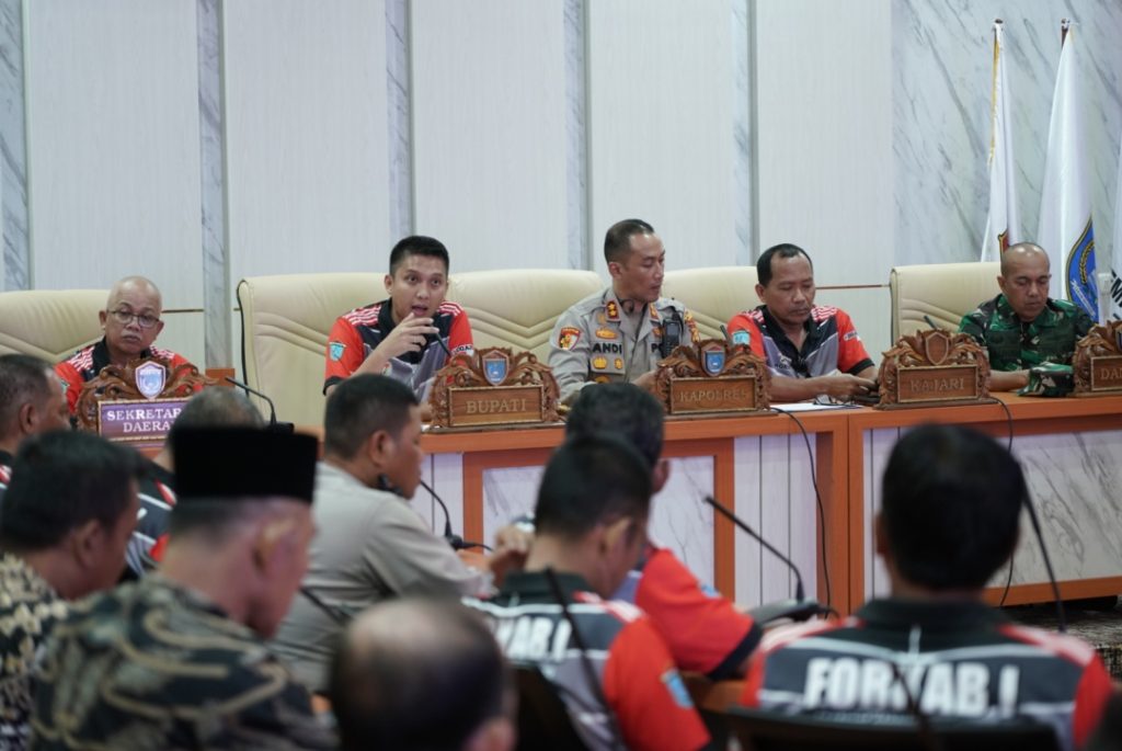 pemkab-ogan-ilir-perkuat-sinergi-antisipasi-karhutlah-1024x685 Karhutlah di Ogan Ilir, Tiga Kecamatan  Berpotensi menjadi Titik Hotspot Api