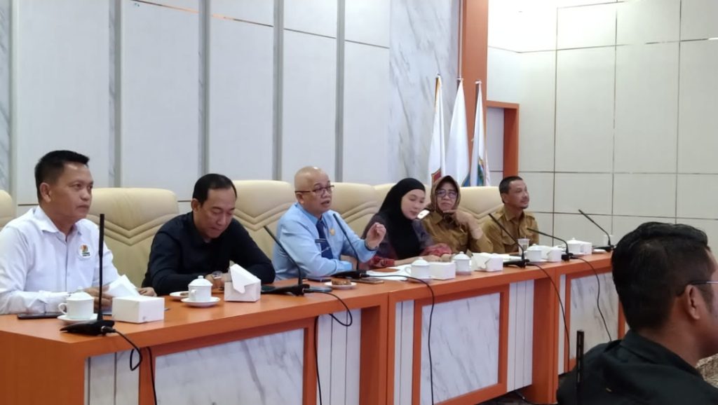 sekda-ogan-ilir-pimpin-rapat-pembentukan-panitia-pelaksanaan-forkab-1-kab-ogan-ilir-tahun-2023-1024x578 Sekda Ogan Ilir Ajak Masyarakat Ramaikan FORKAB 2023