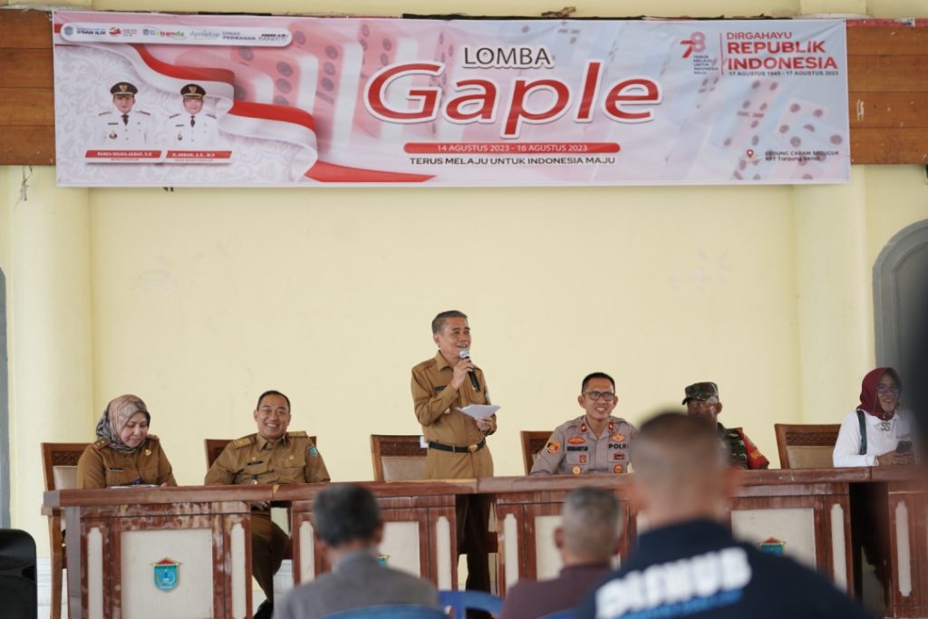 wabup-ardani-membuka-lomba-gaple-dalam-rangka-peringatan-hut-ri-ke-78-tahun-1024x683 Wabup Ardani Membuka Lomba Gaple