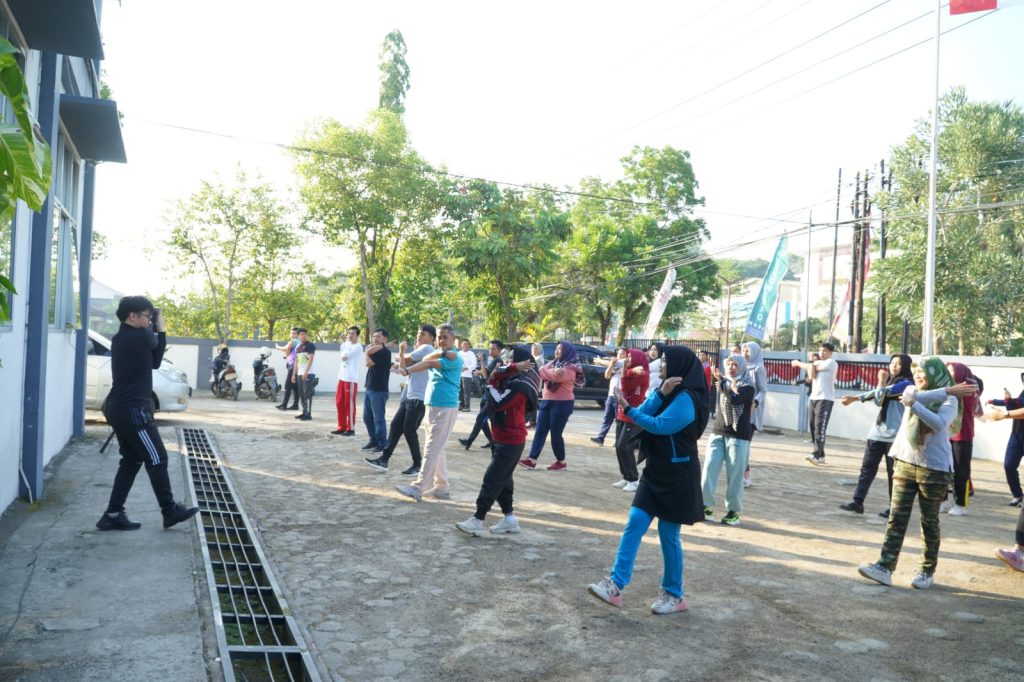 IMG-20230901-WA0056-1024x682 Terapkan Jum'at Sehat, Dinkominfo Muba Rutin Gelar Senam Pagi Bersama