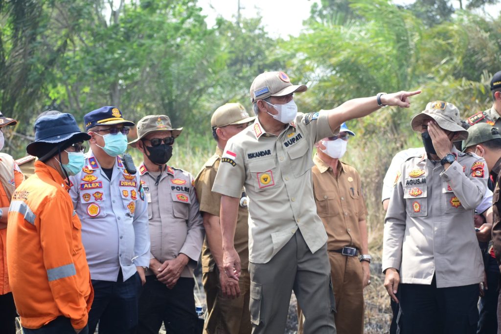IMG-20230905-WA0065-1024x683 Tim Gabungan Berhasil Kendalikan Karhutla di Kawasan Sepucuk OKI