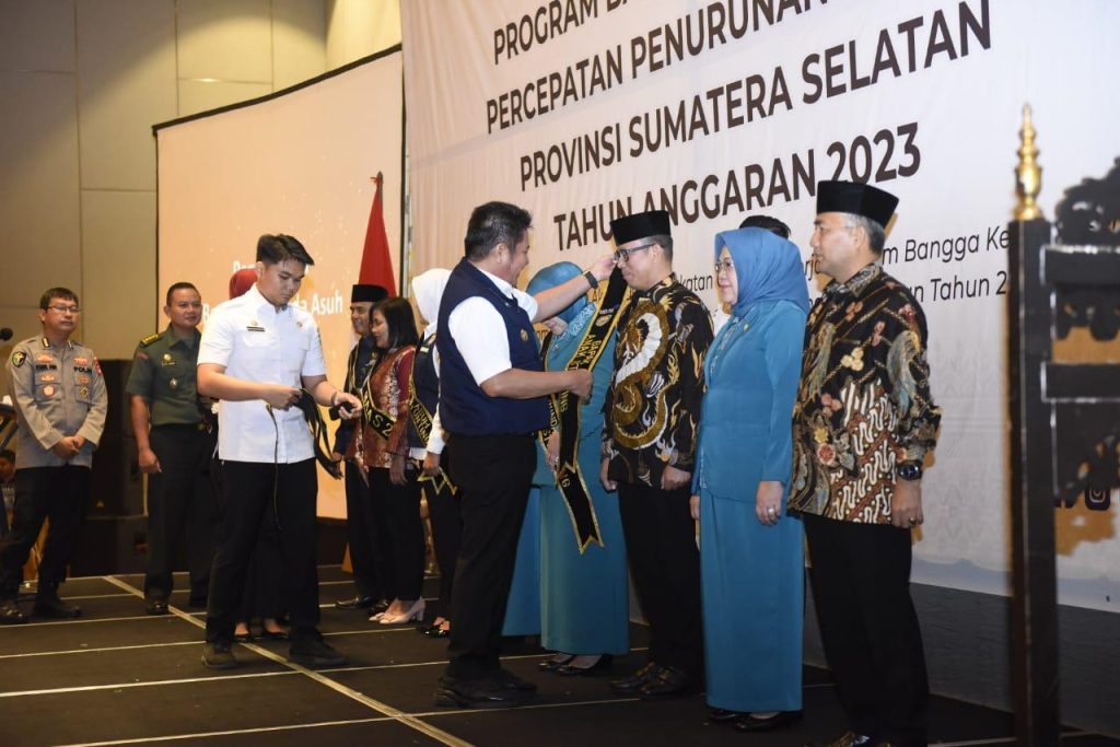 IMG_20230907_101410_933-1024x683 Herman Deru  Evaluasi dan Susun Strategi Penanganan Stunting