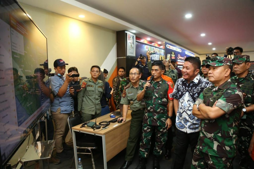 IMG_20230909_094515_608-1024x682 Rakor Bersama KASAD, Gubernur Herman Deru Paparkan Upaya Pencegahan Karhutla di Sumsel