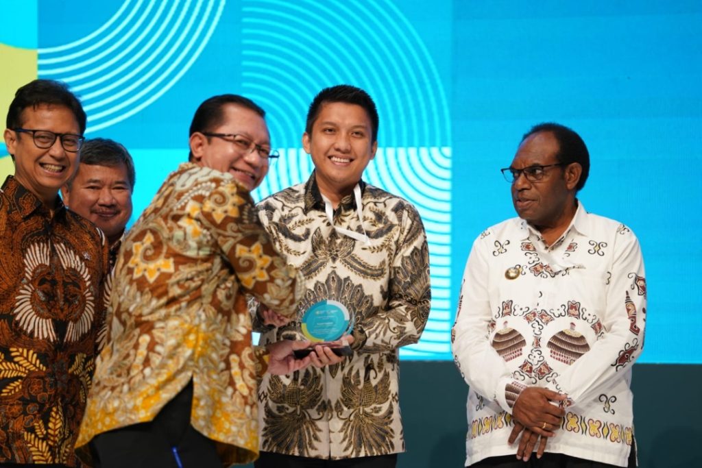 bupati-panca-mendapatkan-penghargaan-dari-kemenkes-ri-sebagai-lokus-uji-coba-ilp-1024x683 Bupati Panca Dianugrahi Penghargaan dari Kemenkes RI sebagai Lokus Uji Coba ILP