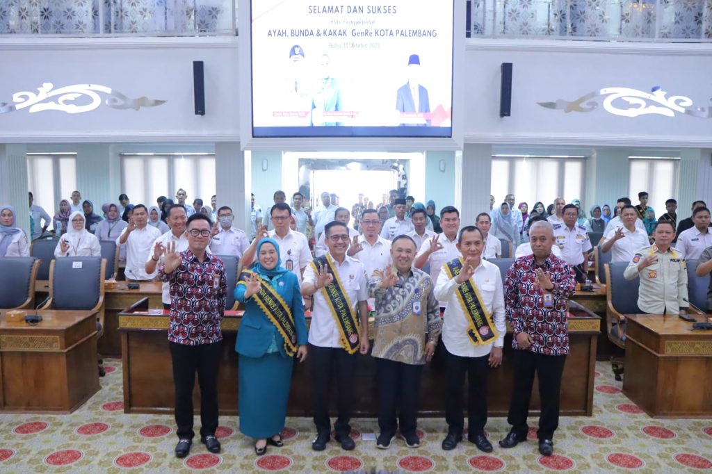 A3-6-1024x682 Ayah, Bunda dan Kakak Genre Palembang Dikukuhkan