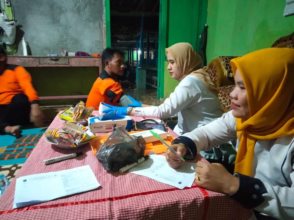 IMG-20231018-WA0071-1024x768 Peduli, Nakes di OKI Pastikan Satgas Karhutlah Tetap Sehat dan Bugar