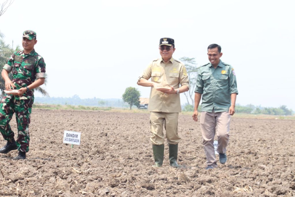 IMG-20231101-WA0076-1024x683-1 Pj. Bupati Hani S. Rustam Akan Siapkan Grand Design Pertanian Kabupaten Banyuasin