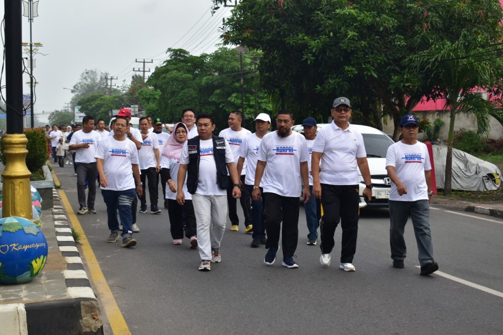 c1-3-1024x683 Rayakan HUT ke-52, KORPRI Kabupaten OKI Gelar Jalan Sehat dan Aksi Sosial