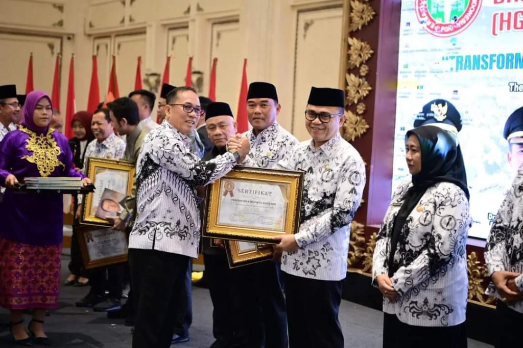 FB_IMG_1702308181166-1024x683 PGRI Banyuasin Siap Dukung Kinerja Pj. Bupati Banyuasin H. Hani Syopiar Rustam