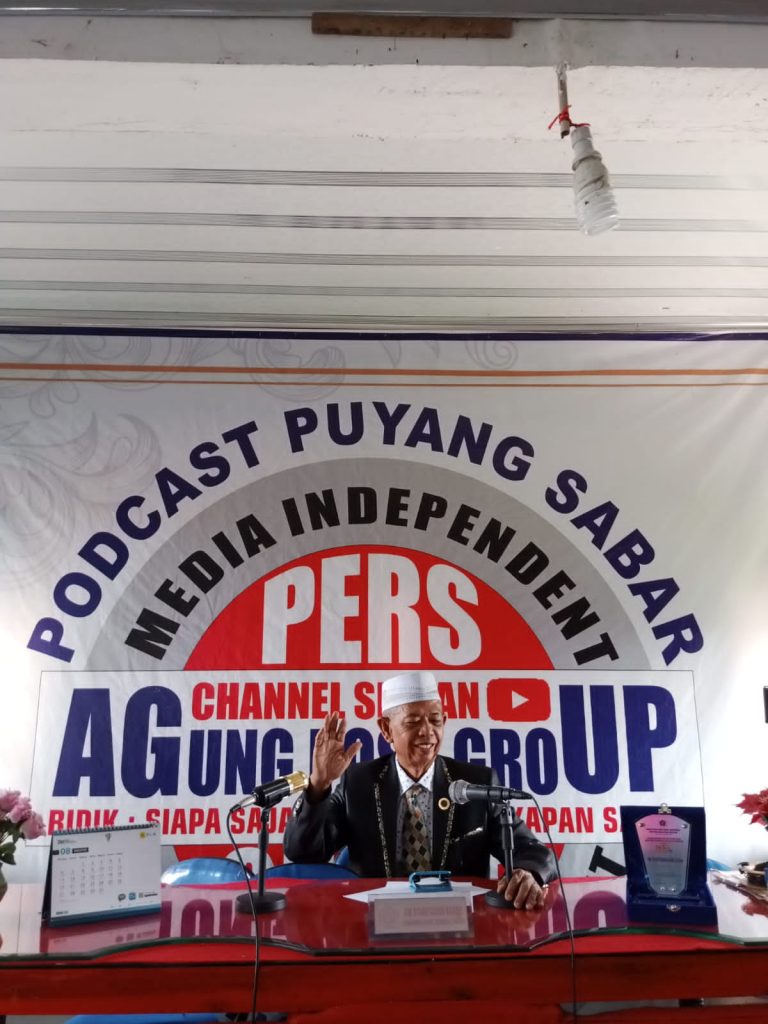 IMG-20231203-WA0024-768x1024 HM Syarifuddin Basrie, Calon Ketua PWI Sumsel, Tawarkan Program Bukan Gagah-Gagahan