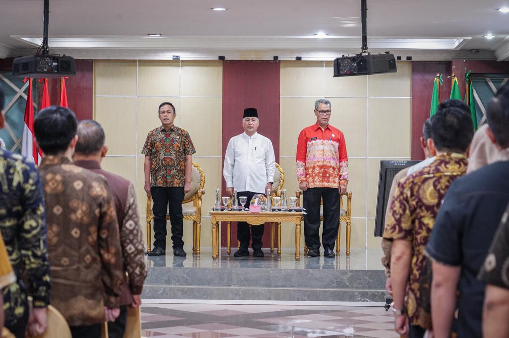 IMG-20231208-WA0099 Pj Bupati Apriyadi Harapkan Kinerja OPD Tahun 2024 Semakin Baik