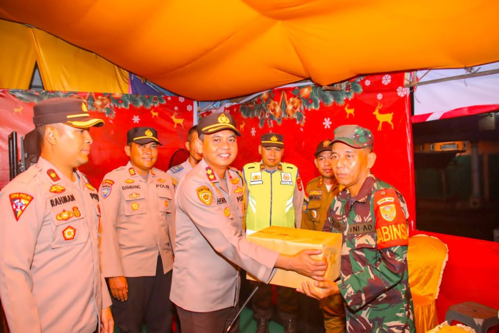 IMG-20231224-WA0023-1024x684 Kapolres OKI: Berhati-hatilah dalam Berkendara dan Jadilah Pemudik Cerdas