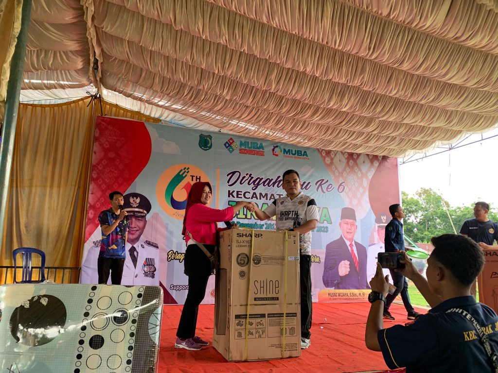 IMG-20231228-WA0108-1024x768 HUT ke- 6, Kecamatan Jirak Jaya Gelar Jalan Santai an Senam Bersama