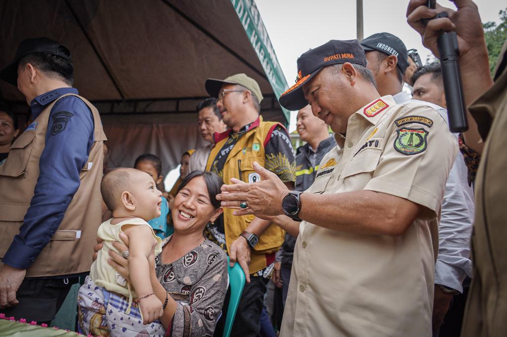 IMG-20240119-WA0111-1 Pj Gubernur A Fatoni dan Pj Bupati Apriyadi Salurkan Bantuan di Lais