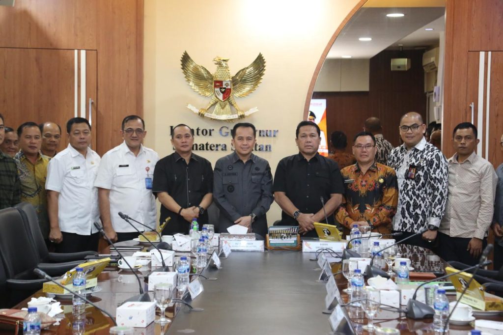 IMG-20240208-WA0060-1024x682 Pertama di Indonesia, Pj Gubernur Sumsel Hadiri Rakor Kominda, KPU dan Bawaslu