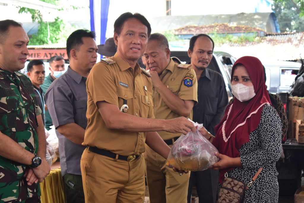 IMG-20240220-WA0106-1024x683 Optimalkan Gerakan Pasar Murah, Solusi Jitu Hadapi Kenaikan Harga Bahan Pokok