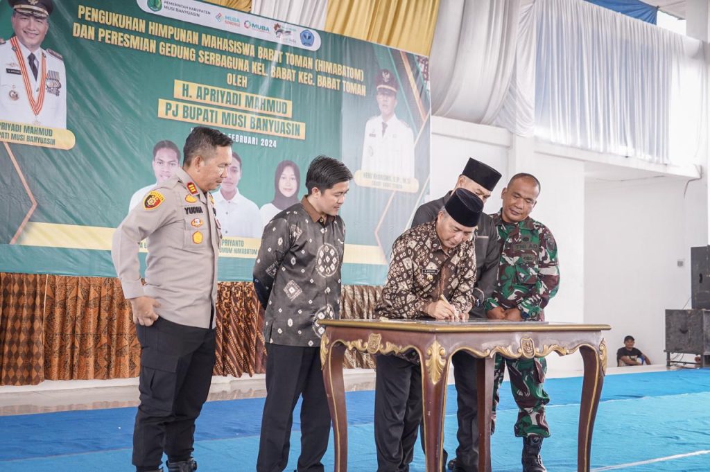 b2-1024x681 Megah, Pj Bupati Apriyadi Bangun Gedung Serbaguna untuk Warga Babat Toman