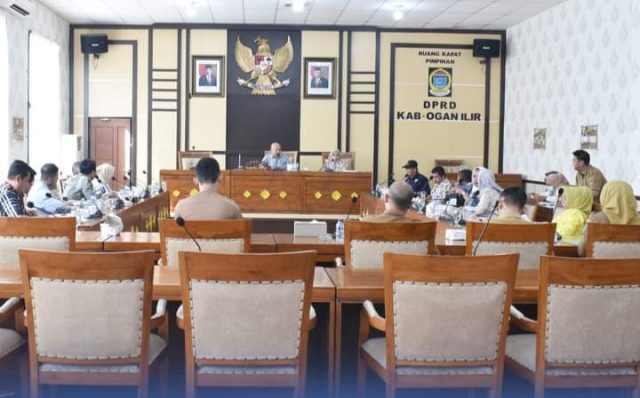 c1 Badan Musyawarah DPRD Kabupaten Ogan Ilir Gelar Rapat Bersama