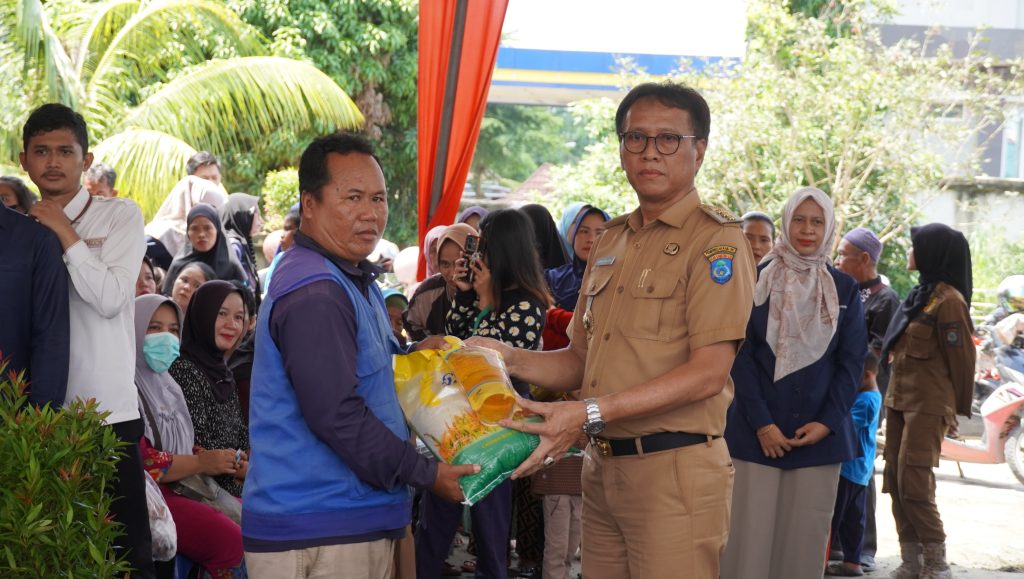 IMG-20240326-WA0071-1024x579 Jelang Hari Raya, Pemkab OKI Gencarkan Pasar Murah