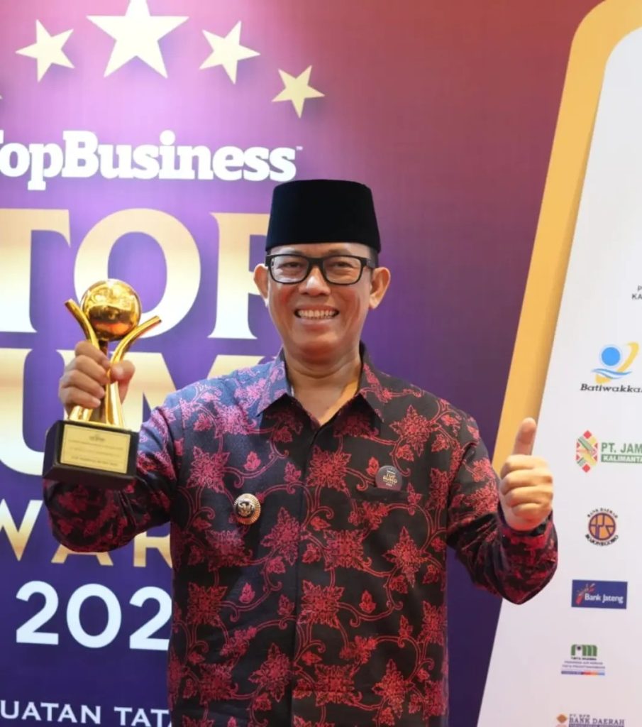 a2-15-905x1024 Teddy Meilwansyah Unggul, Elektabilitas Teratas