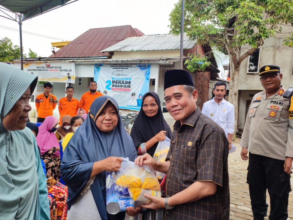 jalani-bulan-suci-ramadhan-pemkab-oi-gelar-operasi-pasar-murah-1024x768 Bulan Suci Ramadhan, Pemkab OI Gelar Operasi Pasar Murah