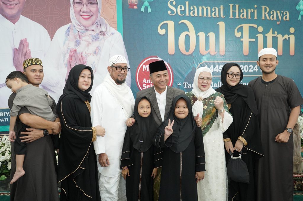 IMG-20240410-WA0102-1024x681 Gelar Halal Bihalal Terbuka untuk Warga Muba, Pj Bupati Apriyadi Siapkan Jajanan Gerobak UMKM