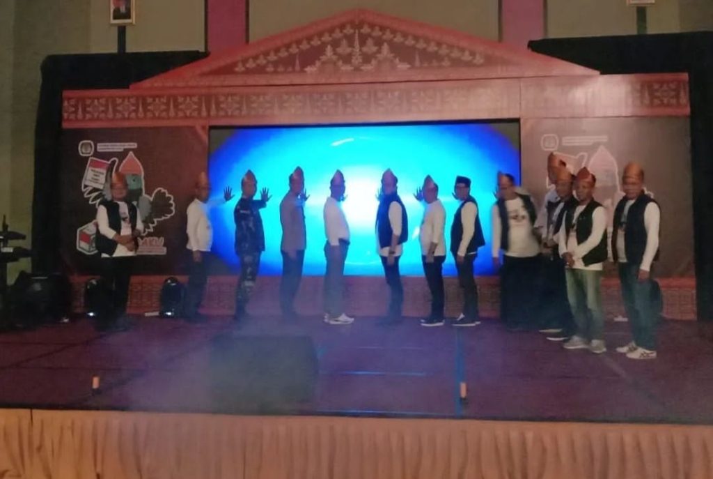 IMG-20240522-WA0041-1024x687 KPU OKU Launching Tahapan Pilkada OKU Tahun 2024 di Hotel The Zuri Berlangsung Sukses