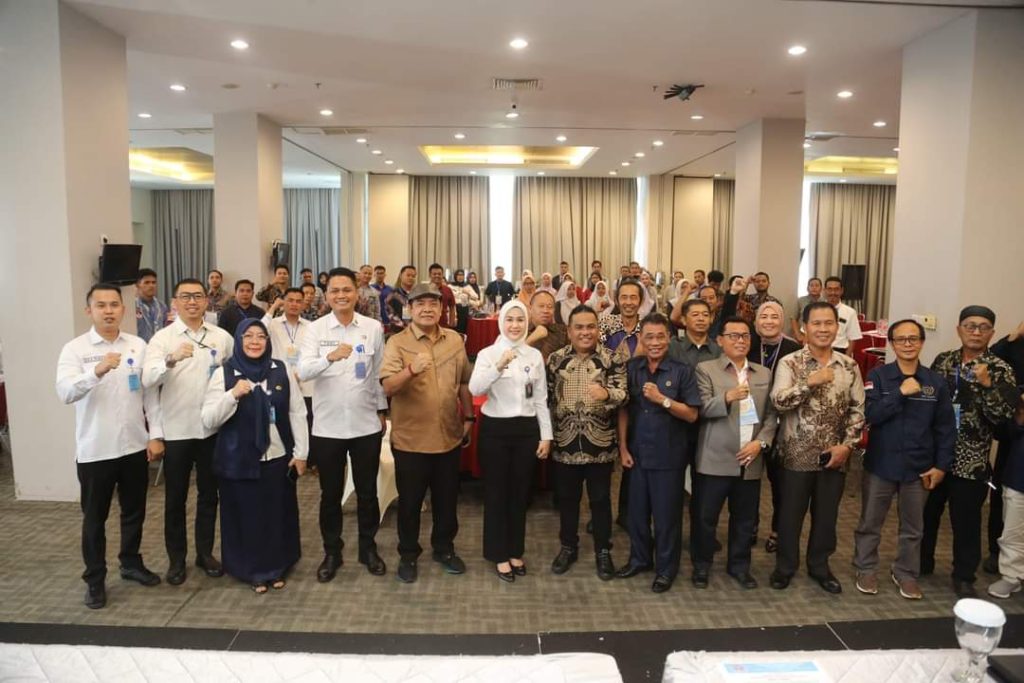 FB_IMG_1717636910068-1024x683 Peringati HPN, PWI Sumsel Gelar Bimtek Bako Humas di Hotel Amaris