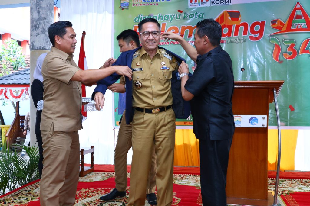 IMG-20240611-WA0095-1024x682 Dinobatkan sebagai Anggota Kehormatan PWI Sumsel, Ratu Dewa Harapkan Terus Bersinergi