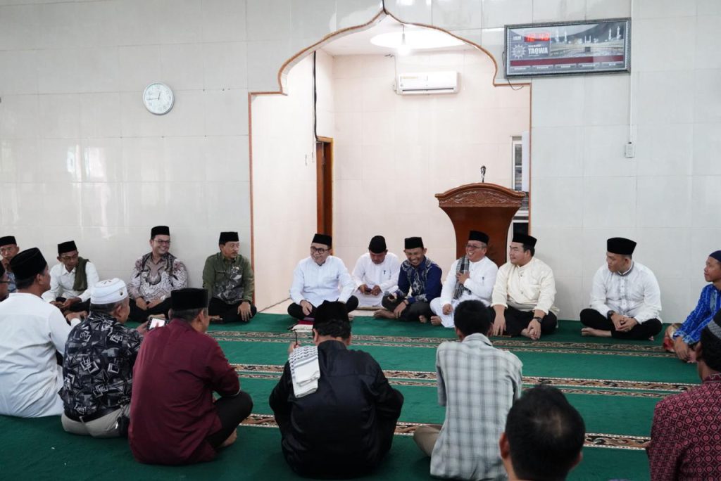 IMG-20240614-WA0048-1024x684-1 H. Hani S Rustam Safari Jumat di Masjid Taqwa Muhammadiyah Pangkalan Balai