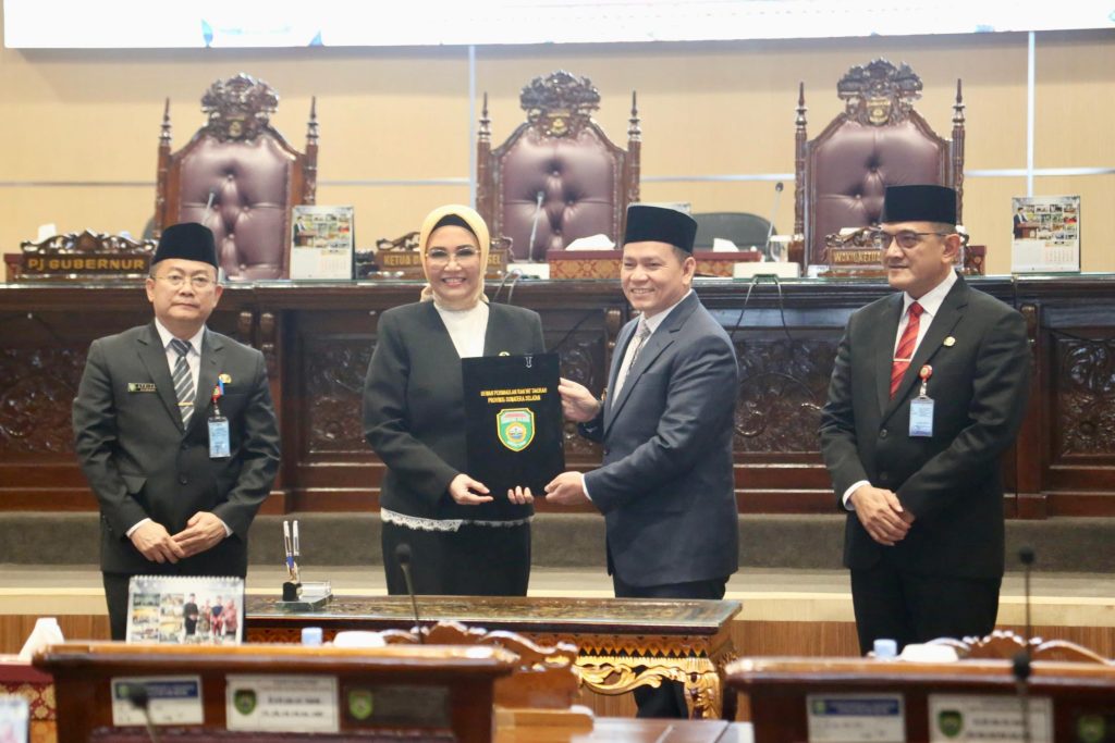 IMG-20240703-WA0081-1024x683 Pj Gubernur Elen Setiadi dan  Ketua DPRD Sumsel Tandatangani Keputusan Bersama