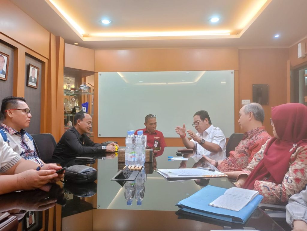 IMG-20240703-WA0102-1024x769 Target Semua Tenaga Honorer Diangkat Jadi PPPK, DPRD dan Pemkab Muba Datangi Kemenpan- RB
