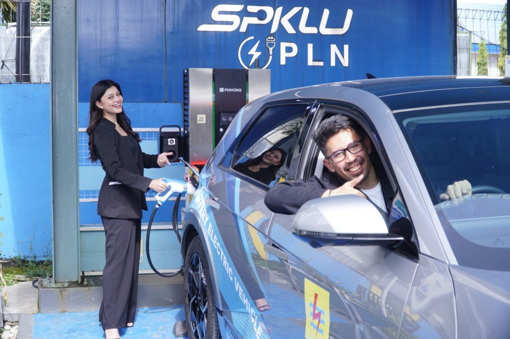 IMG-20240705-WA0066-1024x682 PLN UID S2JB Sediakan 32 SPKLU di 3 Provinsi, Begini Cara Cek Lokasinya