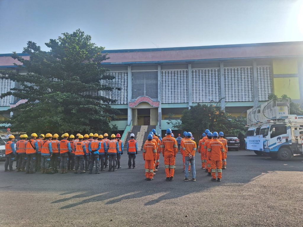IMG-20240723-WA00231-1024x768 Gelar Bakti PDKB, PLN UP3 Lahat Perbaiki Konstruksi Tanpa Padam