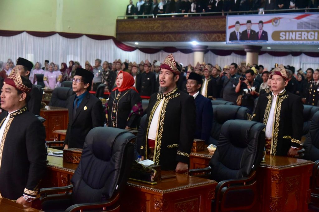 IMG-20240729-WA0158-1024x682 Paripurna Hari Jadi ke-114 Kabupaten OKU Berlangsung Khidmat dan Lancar